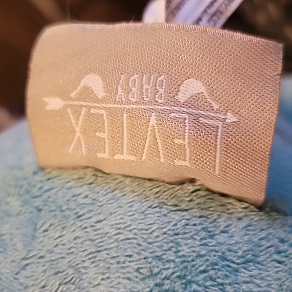 Levtex Zahara Elephant Plush aqu orange appliqued soft - Picture 4 of 4